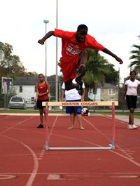 Star of Hope teens at UH track